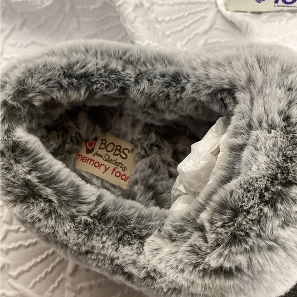 BOBS from Skechers Gray Faux Fur Keepsake-Angel 8.5 - Picture 3 of 12